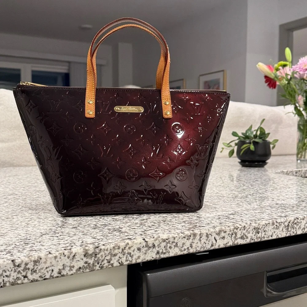 Louis Vuitton Bellevue PM Amarante collection, excellent condition - Picture 2 of 7